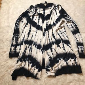 Hot topic cold shoulder wrap